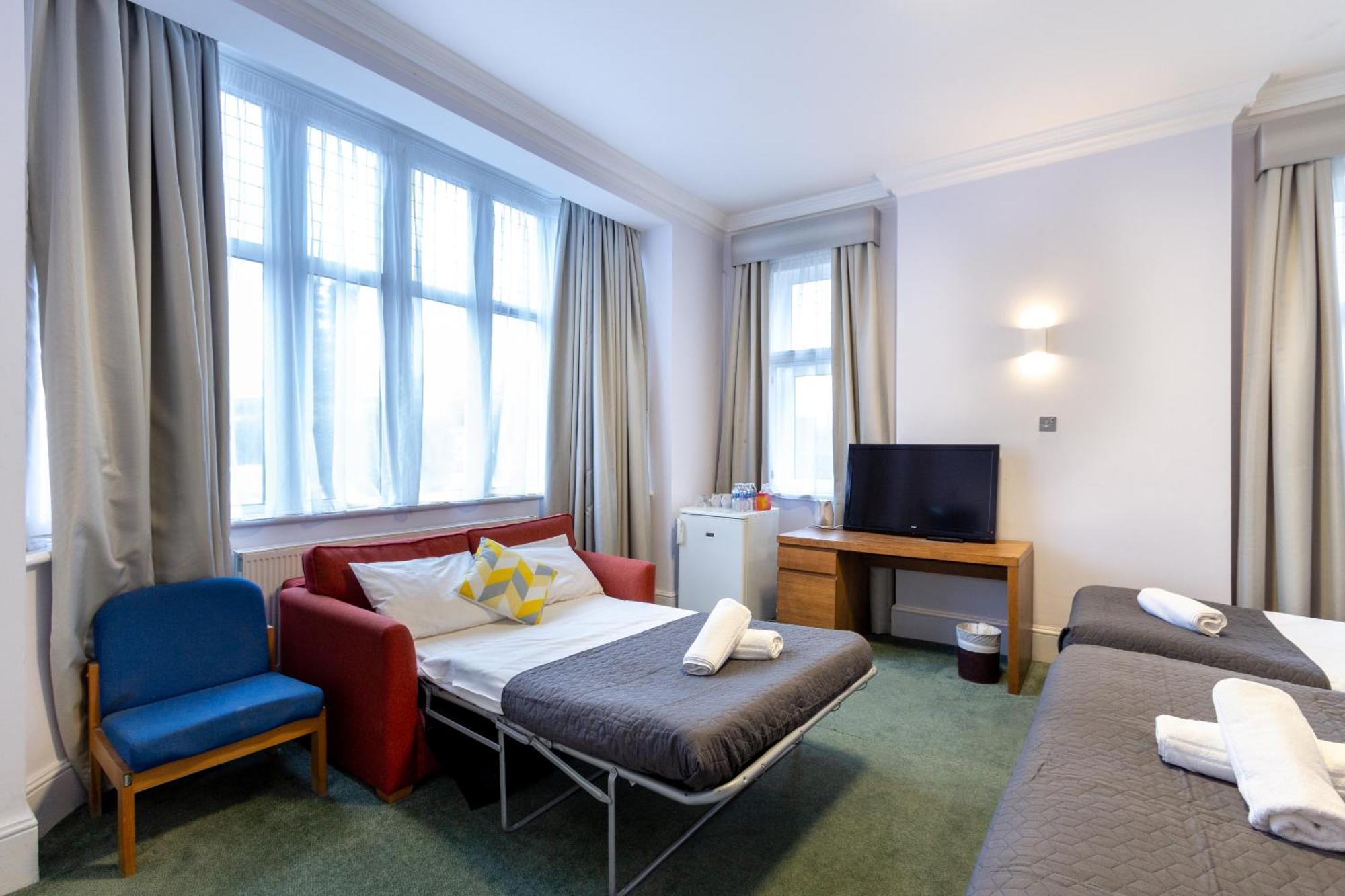 London Gatwick Inn Bagian luar foto